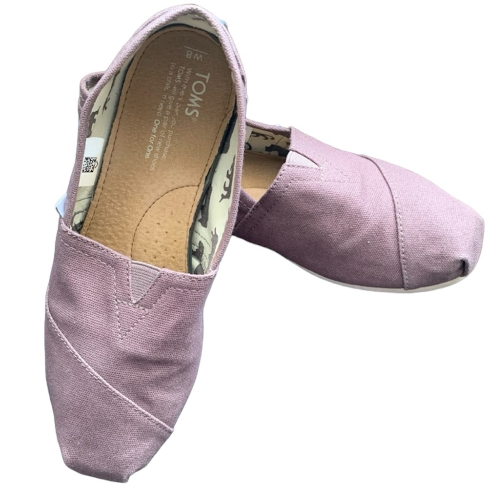 👞TOMS gray Alpagarta slip on flats Size 8